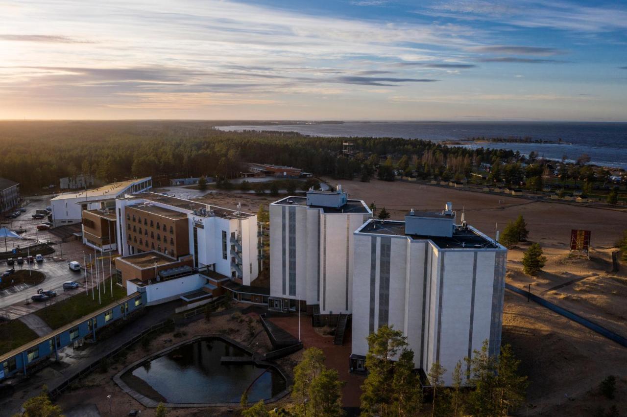 Santa'S Resort & Spa Hotel Sani Apartments Kalajoki Exteriör bild